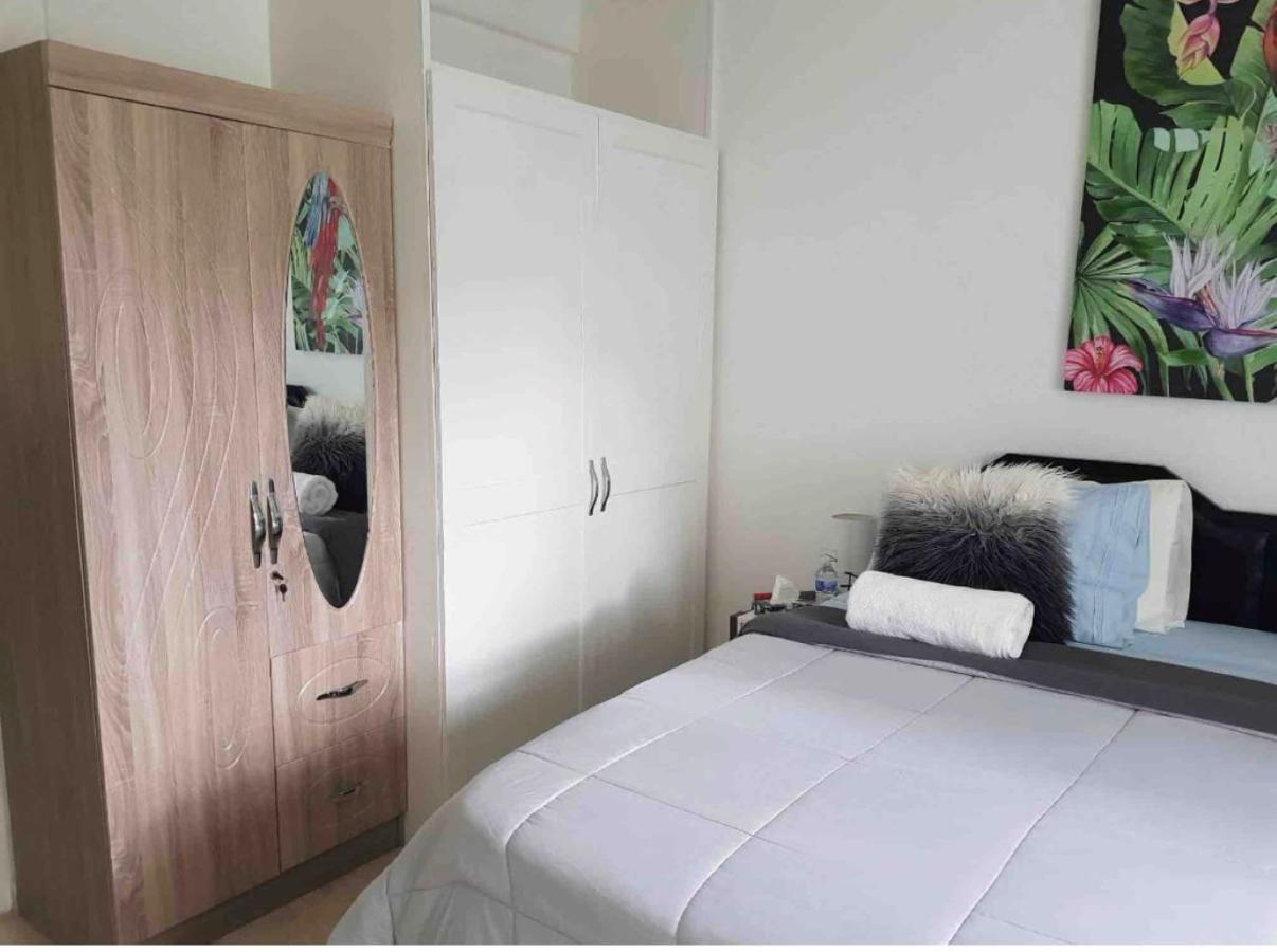West Coast 1 Bedroom Apartment 66 - Close To Beach Сент-Джеймс Экстерьер фото